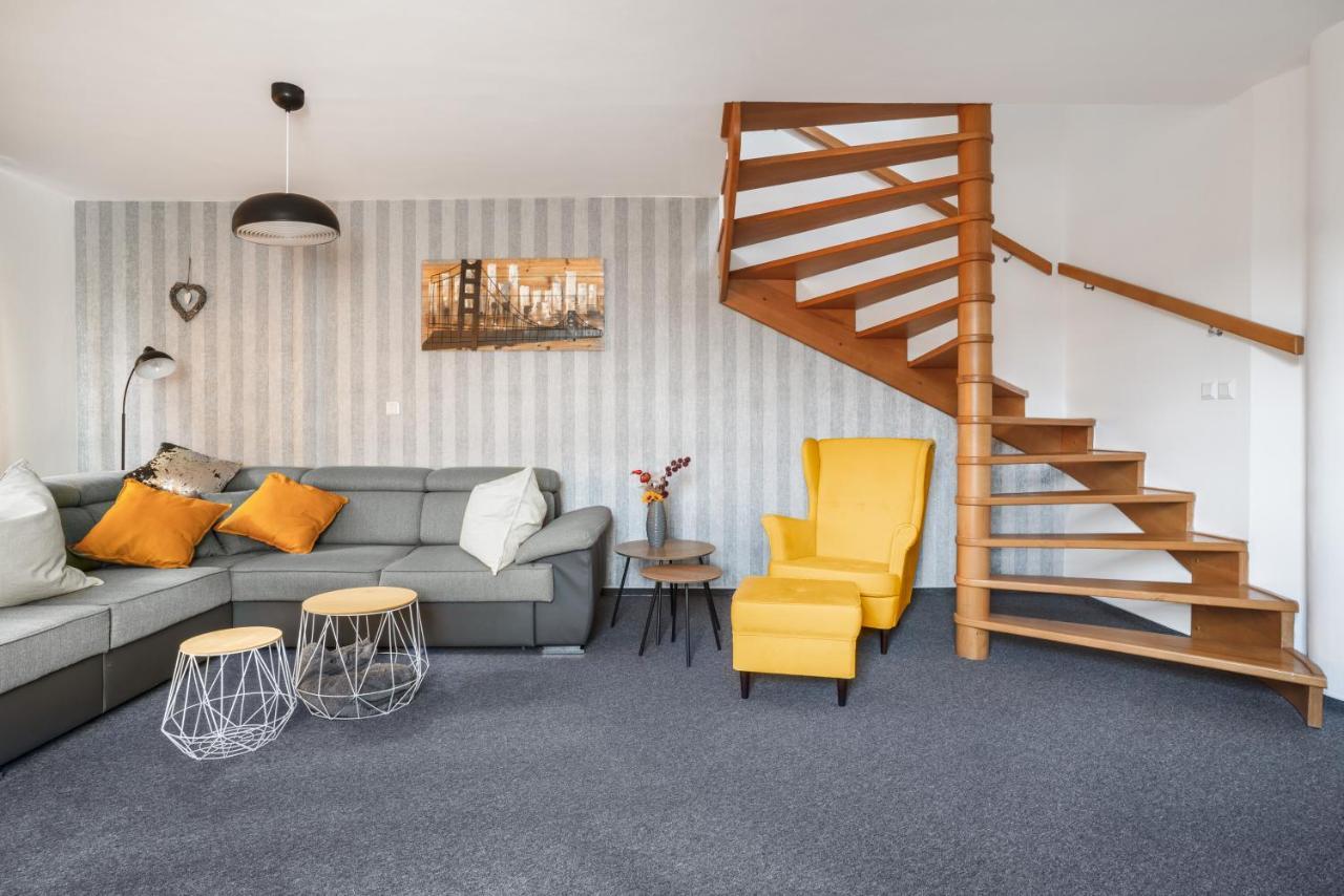 Apartman Amore Bešeňová Exterior foto